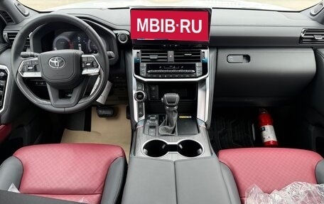 Toyota Land Cruiser, 2025 год, 14 600 000 рублей, 19 фотография