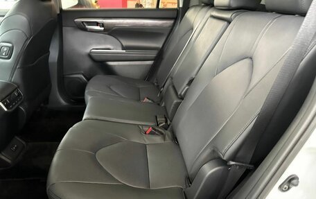 Toyota Highlander, 2026 год, 6 390 000 рублей, 14 фотография