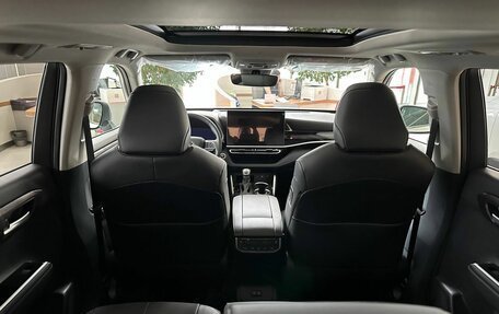 Toyota Highlander, 2026 год, 6 390 000 рублей, 21 фотография