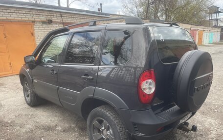 Chevrolet Niva I рестайлинг, 2016 год, 680 000 рублей, 7 фотография