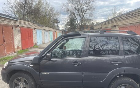 Chevrolet Niva I рестайлинг, 2016 год, 680 000 рублей, 4 фотография