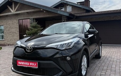 Toyota C-HR I рестайлинг, 2020 год, 2 000 000 рублей, 1 фотография