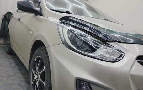 Hyundai Solaris II рестайлинг, 2014 год, 750 000 рублей, 4 фотография