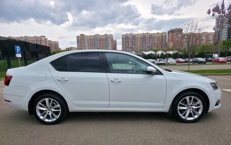 Skoda Octavia, 2018 год, 1 920 000 рублей, 5 фотография