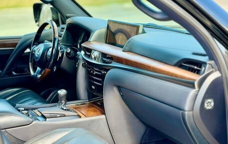 Lexus LX III, 2016 год, 7 460 000 рублей, 6 фотография