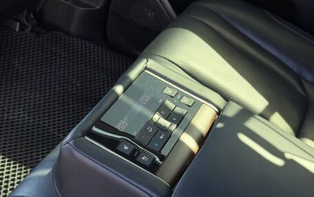 Lexus LX III, 2016 год, 7 460 000 рублей, 10 фотография