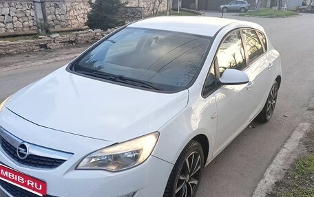 Opel Astra J, 2012 год, 785 000 рублей, 2 фотография