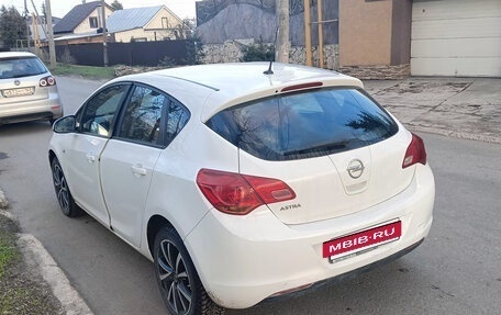 Opel Astra J, 2012 год, 785 000 рублей, 3 фотография