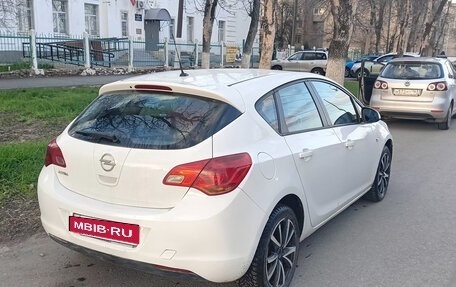 Opel Astra J, 2012 год, 785 000 рублей, 5 фотография
