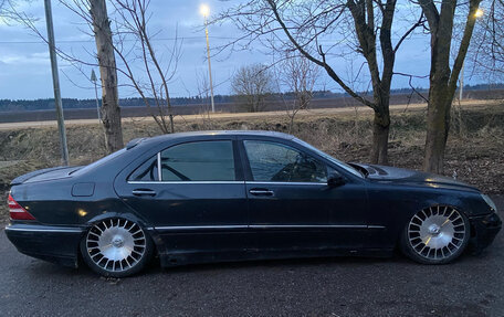 Mercedes-Benz S-Класс, 1998 год, 320 000 рублей, 9 фотография