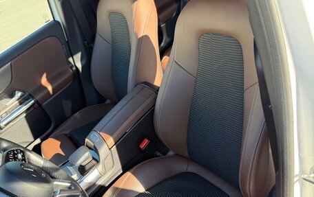 Mercedes-Benz GLA, 2020 год, 3 750 000 рублей, 9 фотография