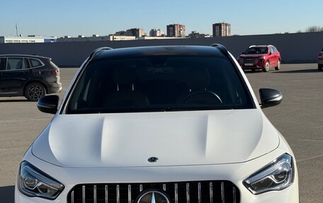 Mercedes-Benz GLA, 2020 год, 3 750 000 рублей, 2 фотография