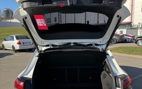 Mercedes-Benz GLA, 2020 год, 3 750 000 рублей, 5 фотография