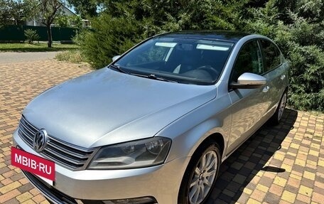 Volkswagen Passat B7, 2011 год, 945 000 рублей, 3 фотография