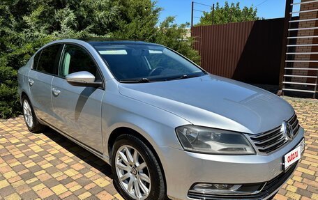 Volkswagen Passat B7, 2011 год, 945 000 рублей, 4 фотография