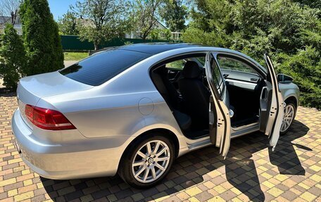 Volkswagen Passat B7, 2011 год, 945 000 рублей, 5 фотография