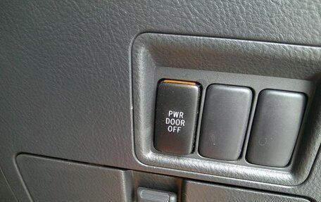 Toyota ISis I, 2017 год, 978 963 рублей, 14 фотография