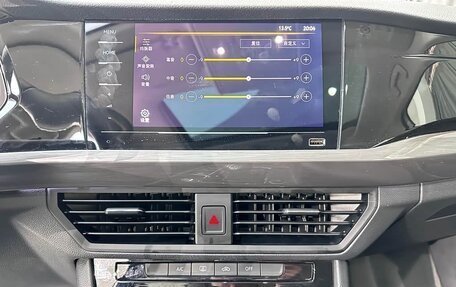 Volkswagen Bora, 2023 год, 1 280 000 рублей, 15 фотография