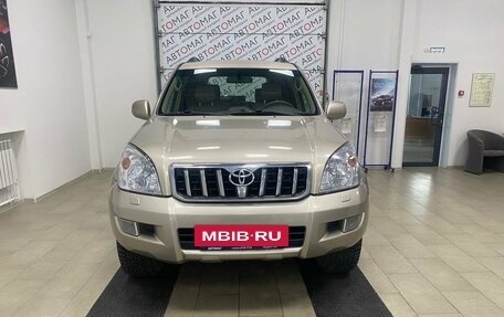 Toyota Land Cruiser Prado 120 рестайлинг, 2004 год, 1 296 000 рублей, 2 фотография