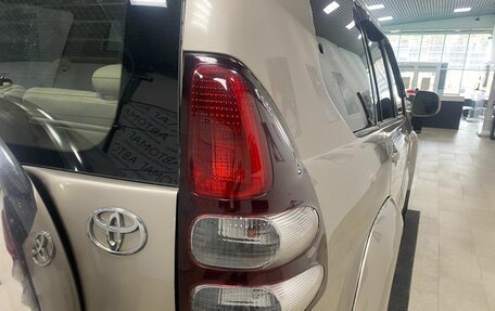 Toyota Land Cruiser Prado 120 рестайлинг, 2004 год, 1 296 000 рублей, 15 фотография