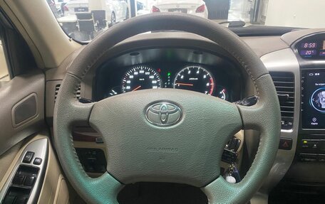 Toyota Land Cruiser Prado 120 рестайлинг, 2004 год, 1 296 000 рублей, 29 фотография