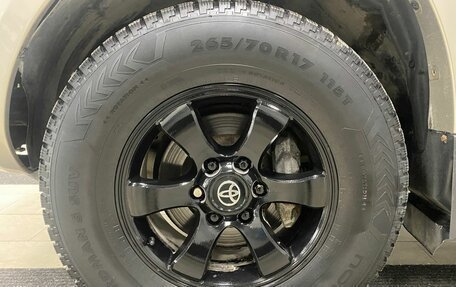 Toyota Land Cruiser Prado 120 рестайлинг, 2004 год, 1 296 000 рублей, 37 фотография