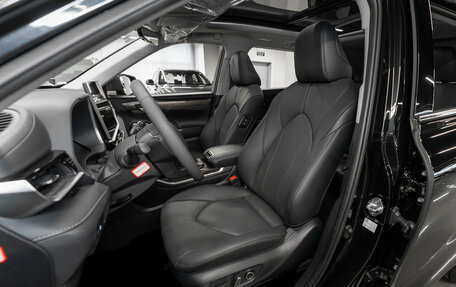 Toyota Highlander, 2025 год, 5 400 000 рублей, 9 фотография