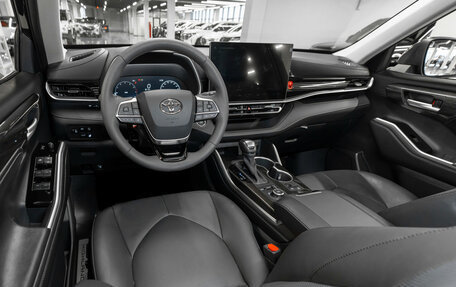 Toyota Highlander, 2025 год, 5 400 000 рублей, 7 фотография