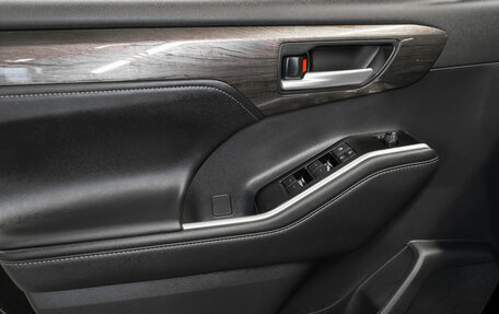 Toyota Highlander, 2025 год, 5 400 000 рублей, 17 фотография