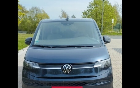 Volkswagen Multivan, 2022 год, 4 346 112 рублей, 2 фотография