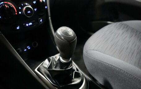 Hyundai Solaris II рестайлинг, 2014 год, 910 000 рублей, 14 фотография