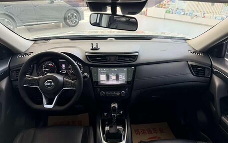 Nissan X-Trail, 2022 год, 1 640 000 рублей, 8 фотография