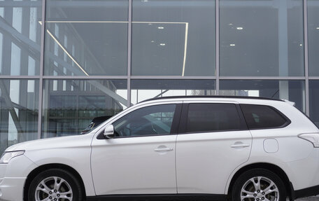 Mitsubishi Outlander III рестайлинг 3, 2013 год, 1 295 000 рублей, 8 фотография