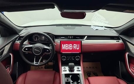 Jaguar F-Pace, 2024 год, 5 149 000 рублей, 8 фотография