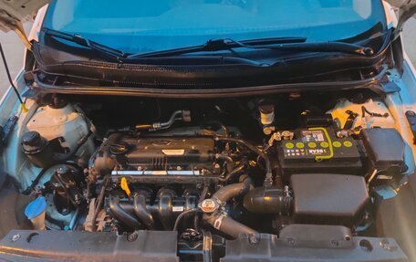 Hyundai Solaris II рестайлинг, 2016 год, 600 000 рублей, 13 фотография