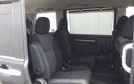 Honda Stepwgn IV, 2016 год, 1 215 000 рублей, 6 фотография