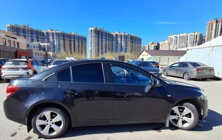 Chevrolet Cruze II, 2011 год, 640 000 рублей, 4 фотография