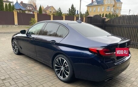 BMW 5 серия, 2022 год, 4 750 000 рублей, 3 фотография