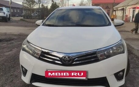 Toyota Corolla, 2014 год, 1 399 000 рублей, 4 фотография
