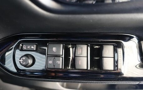 Toyota Voxy III, 2021 год, 1 873 656 рублей, 22 фотография