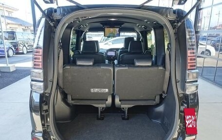 Toyota Voxy III, 2021 год, 1 873 656 рублей, 39 фотография