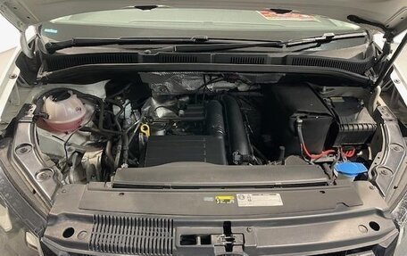 Volkswagen Sharan II, 2016 год, 1 050 000 рублей, 14 фотография