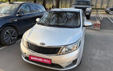 KIA Rio III рестайлинг, 2012 год, 580 000 рублей, 1 фотография