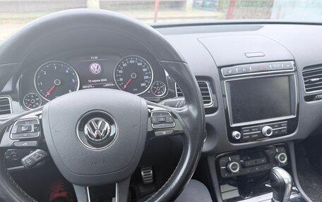 Volkswagen Touareg III, 2017 год, 3 700 000 рублей, 6 фотография