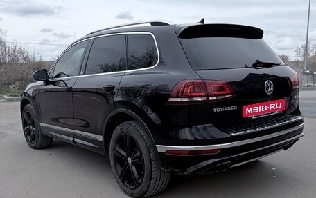 Volkswagen Touareg III, 2017 год, 3 700 000 рублей, 4 фотография