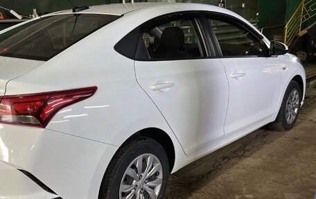 Hyundai Solaris II рестайлинг, 2020 год, 1 050 000 рублей, 6 фотография