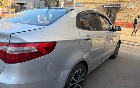 KIA Rio III рестайлинг, 2012 год, 580 000 рублей, 3 фотография