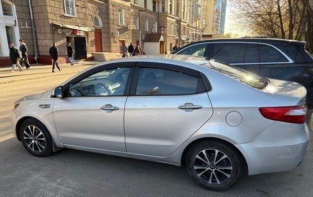 KIA Rio III рестайлинг, 2012 год, 580 000 рублей, 2 фотография