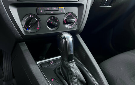 Volkswagen Jetta VI, 2015 год, 1 059 000 рублей, 13 фотография