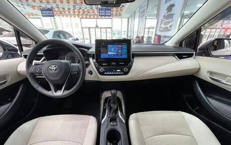 Toyota Corolla, 2023 год, 1 510 000 рублей, 4 фотография